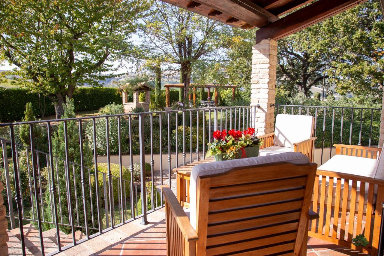 Ca' Le Cerque, Villa Surrounded By The Marche Nature Fossombrone Dış mekan fotoğraf